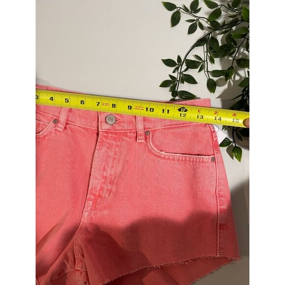 Guess Womens Pink Denim Shorts Size 25 Frayed Hem Unique Dye Wash - Picture 11 of 16
